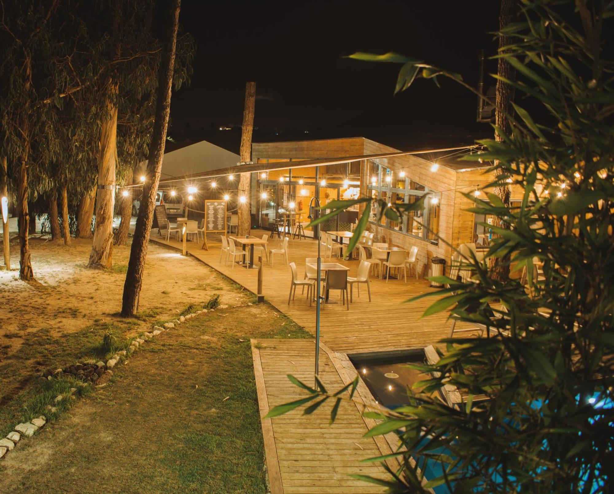 Bukubaki Eco Surf Hotel Ferrel  Exterior photo