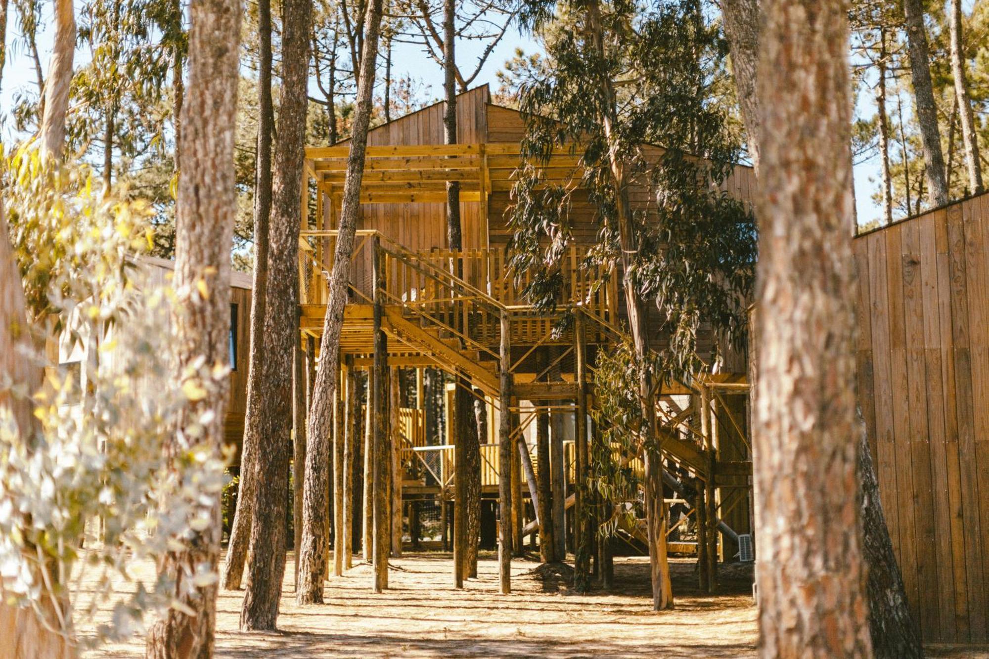 Bukubaki Eco Surf Hotel Ferrel  Exterior photo